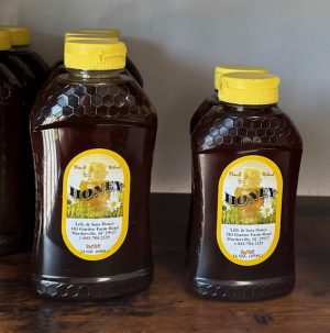 16oz Lilly & Son's Raw Honey (Hardeeville, SC)